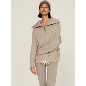Varley Teddy Sherpa half zip pullover sweater